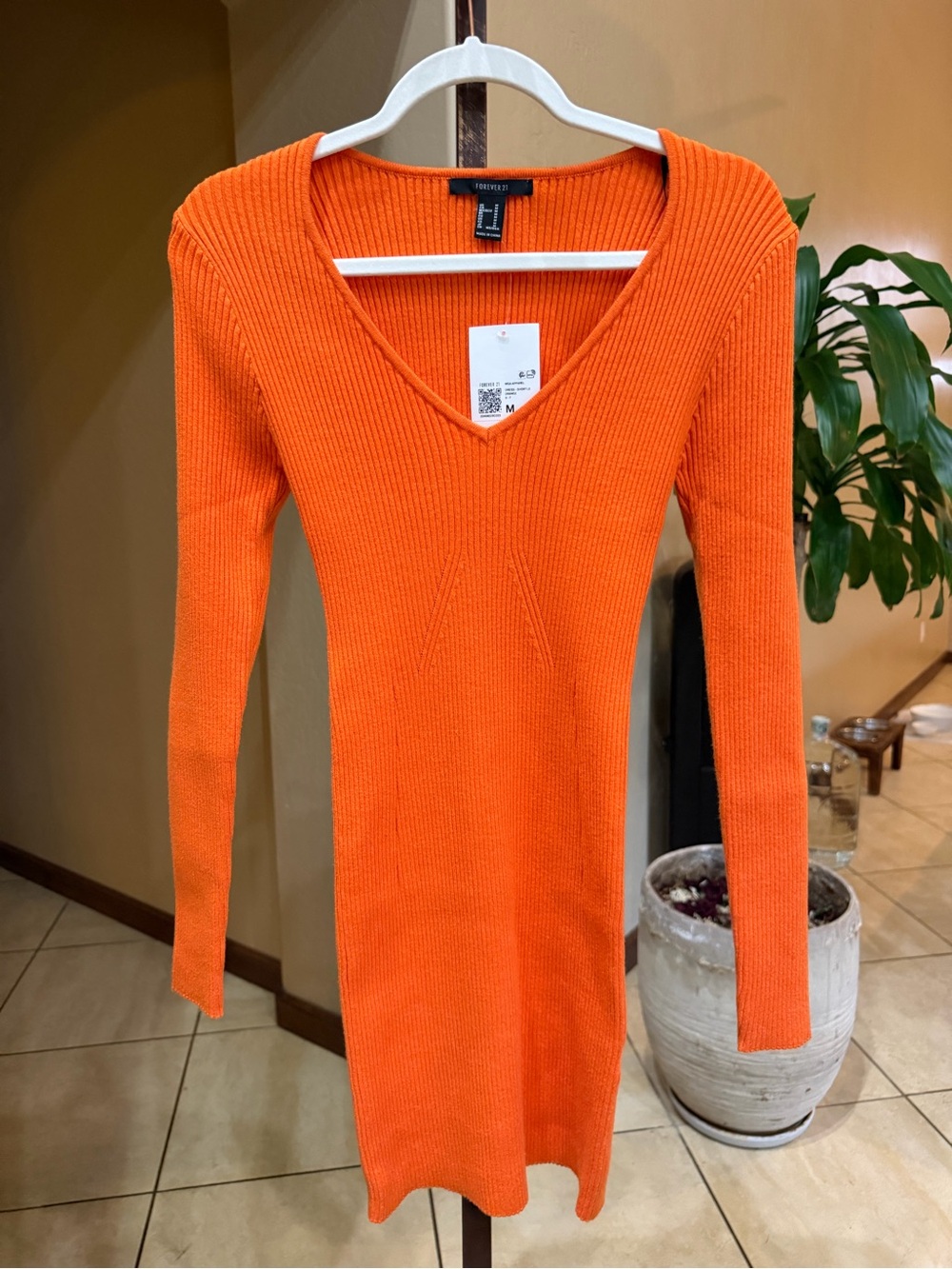 Forever 21 Orange Ribbed V-Neck Dress - Picture 3 of 5